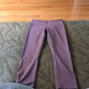 Lululemon Size 6 Cropped Luxtreme Leggings!